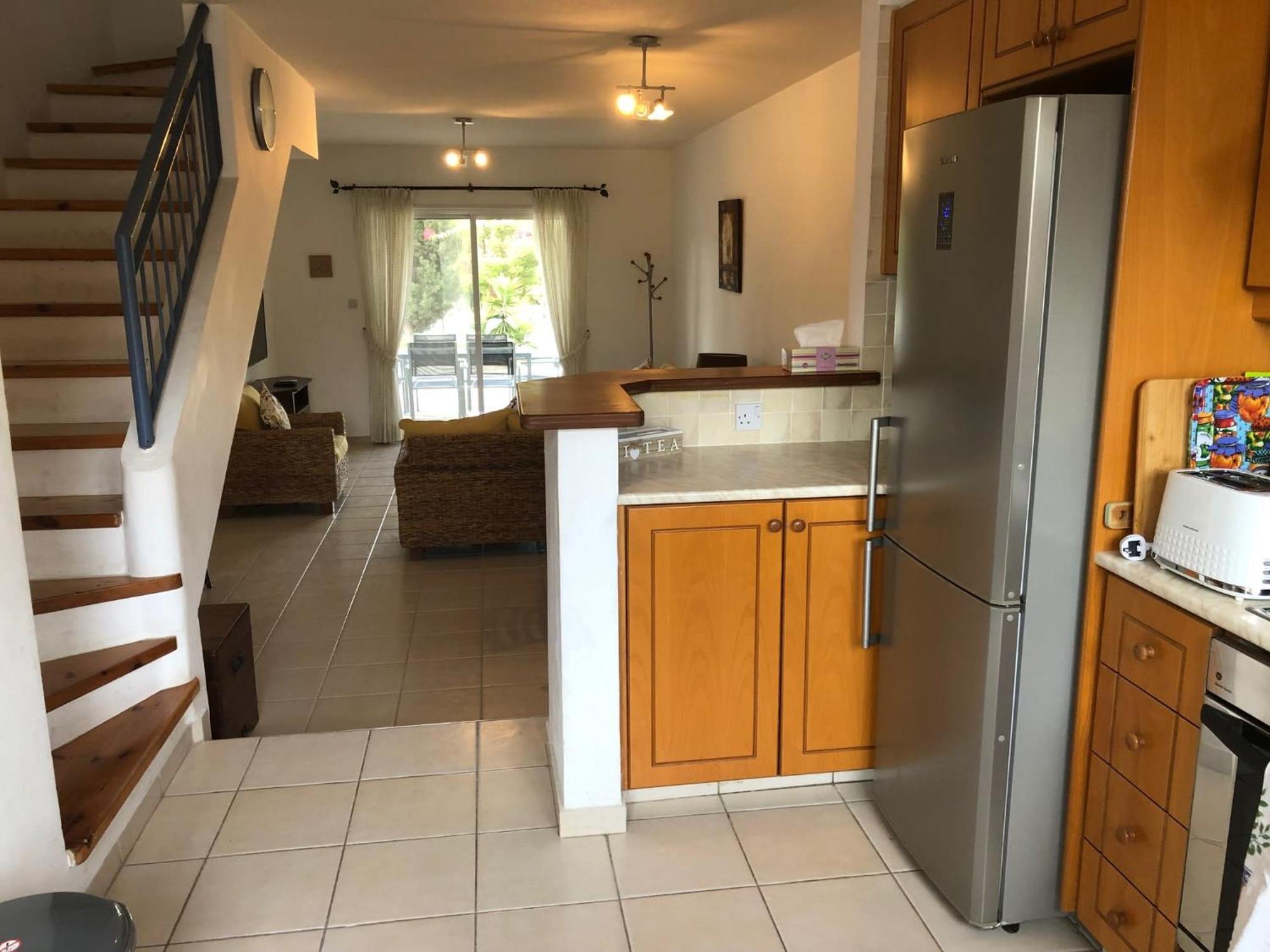 Regina Gardens - Spacious 3 Bed, 2 Bath Maisonette Paphos Exterior photo